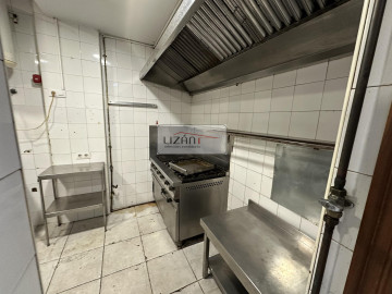 Locales-Venta-Oviedo-306210-Foto-4-Carrousel