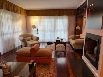Casas o chalets-Venta-Anguciana-2365655-Foto-0-Carrousel