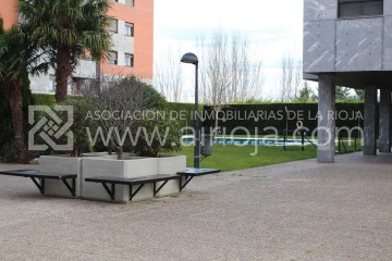 Pisos-Alquiler-LogroÃ±o-324555-Foto-13-Carrousel