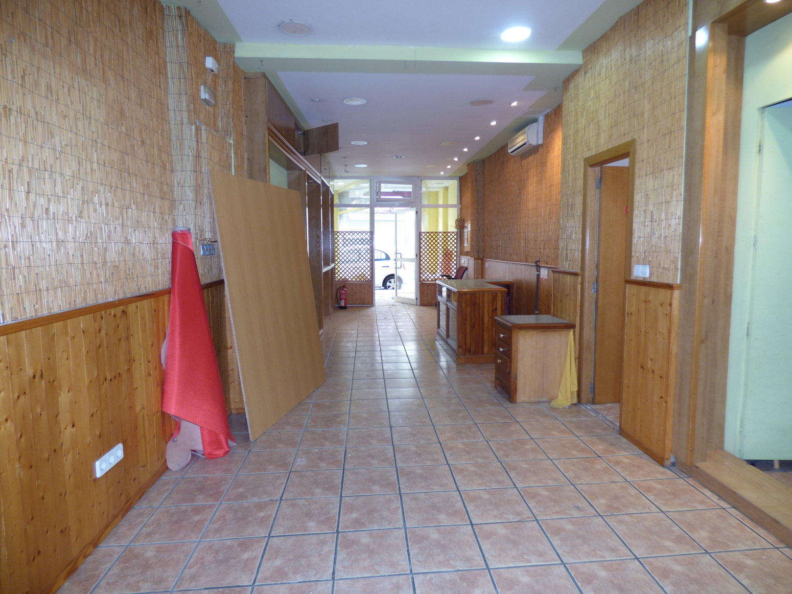 Locales-Venta-Torrent-1641488-Foto-18