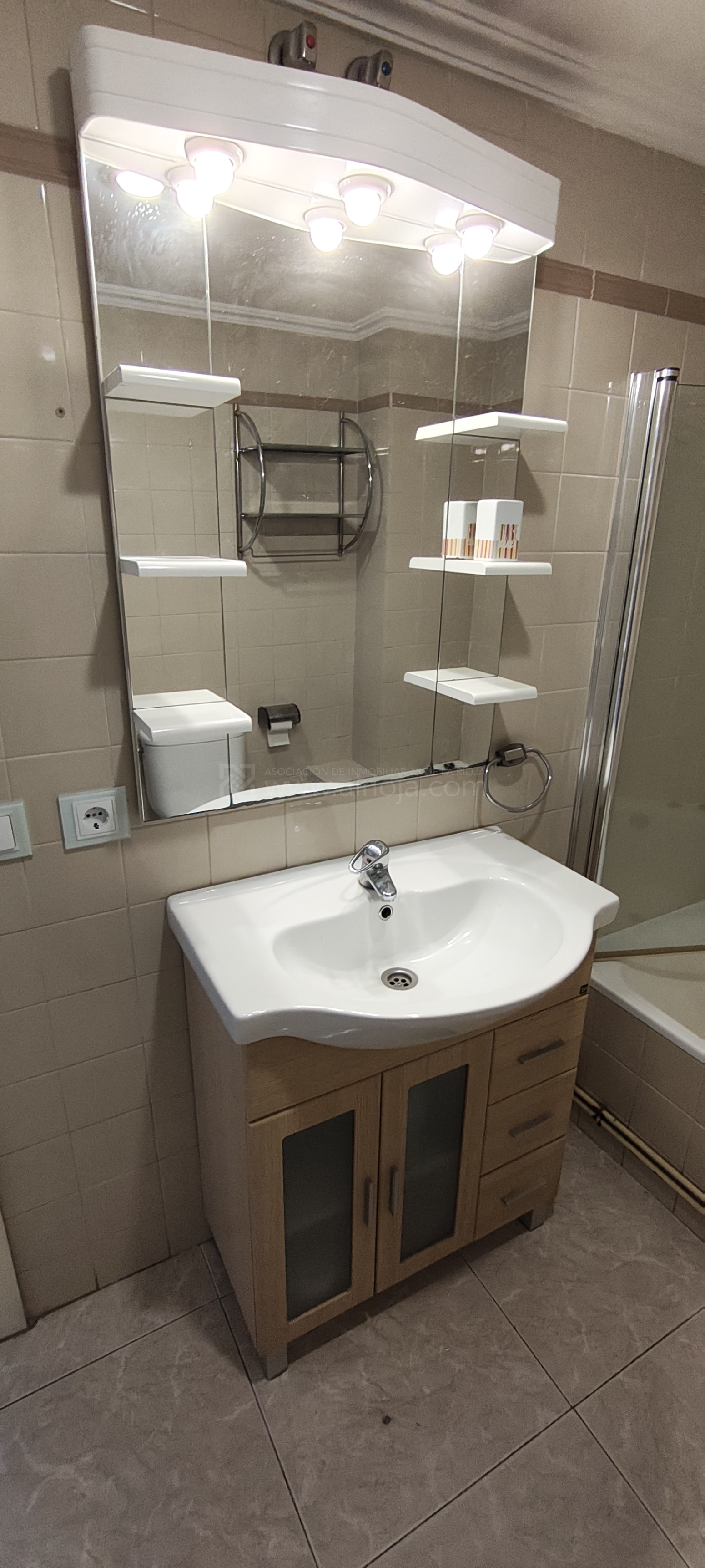 Pisos en Venta en LogroÃ±o Ref 358 Foto 16