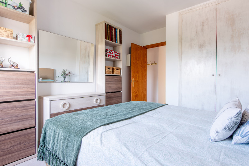 <p>Fully Renovated Penthouse with Private Rooftop Terrace and Sea Views in Santa Eulalia</p>