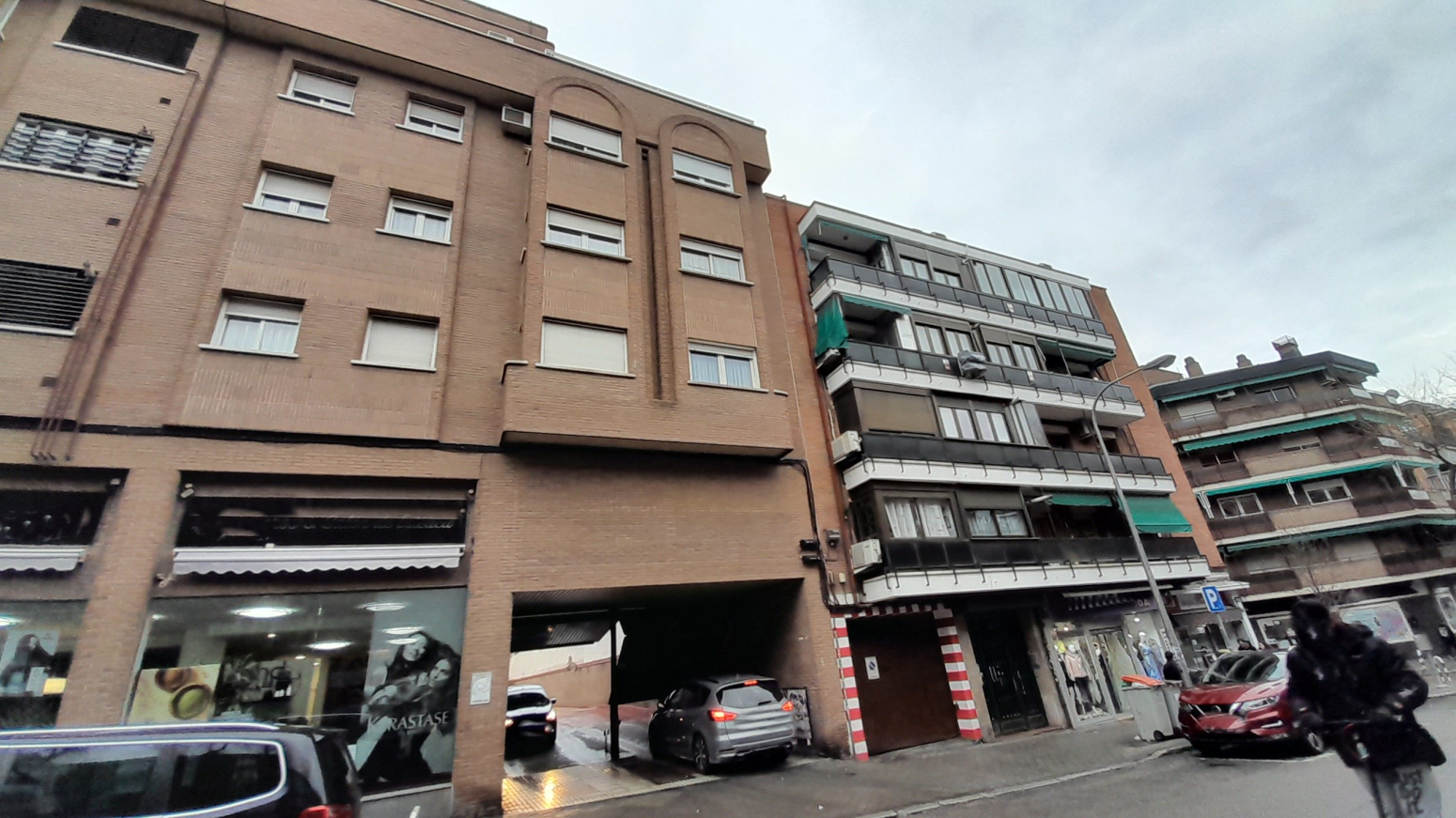 Garajes-Venta-Madrid-1654028-Foto-17