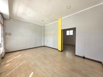 Locales en Venta en Siero Ref 3024 Foto 3-Carrousel