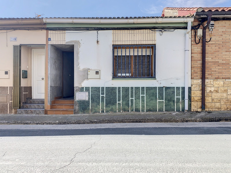 Casas o chalets en Venta en Fustiñana con 2 habitaciones, Benoz, 28