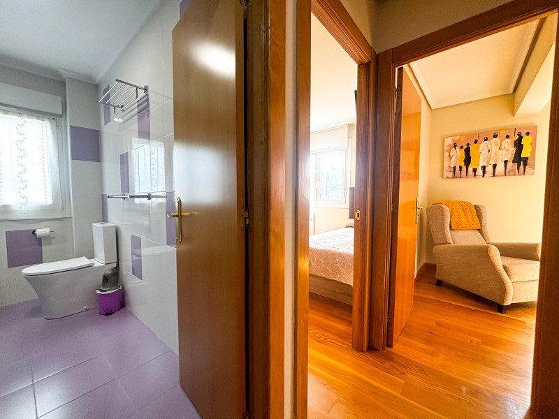 SE VENDE PISO DE 3 DORMITORIOS EN COLINDRES