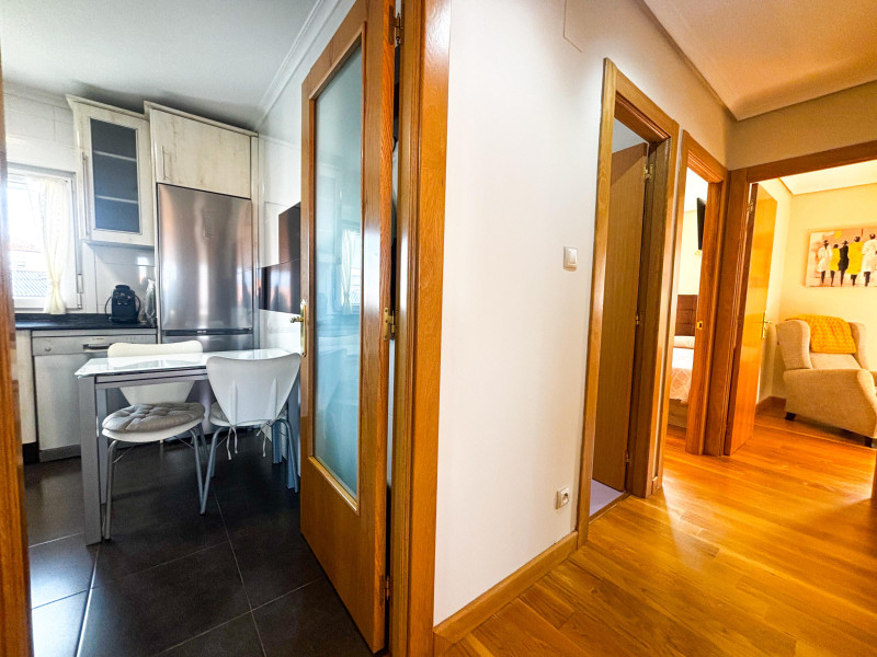 SE VENDE PISO DE 3 DORMITORIOS EN COLINDRES