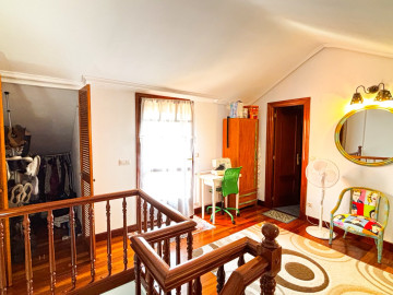 Casas o chalets-Venta-Castro-Urdiales-2365084-Foto-30-Carrousel