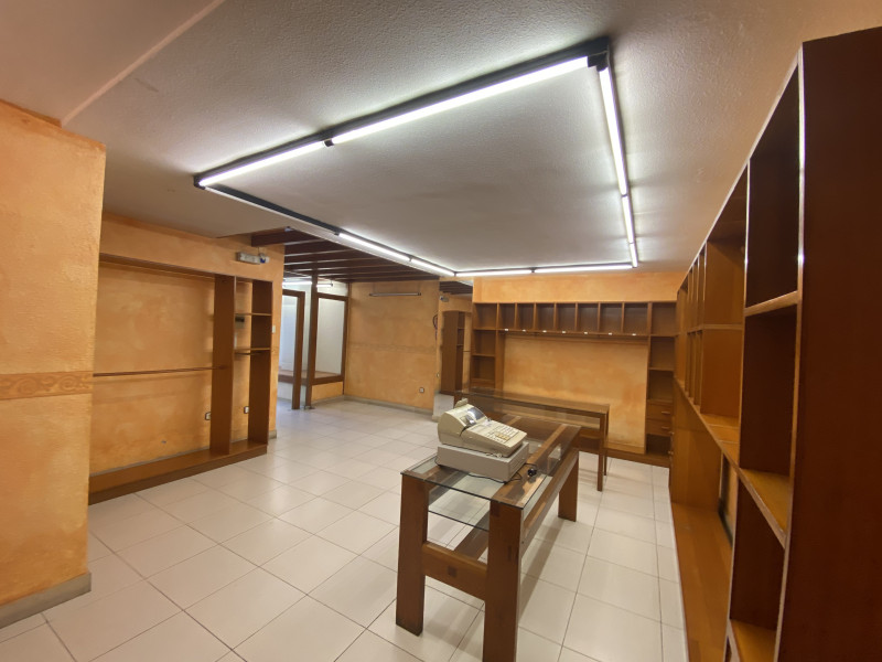 Locales-Venta-Torrelavega-533013-Foto-10