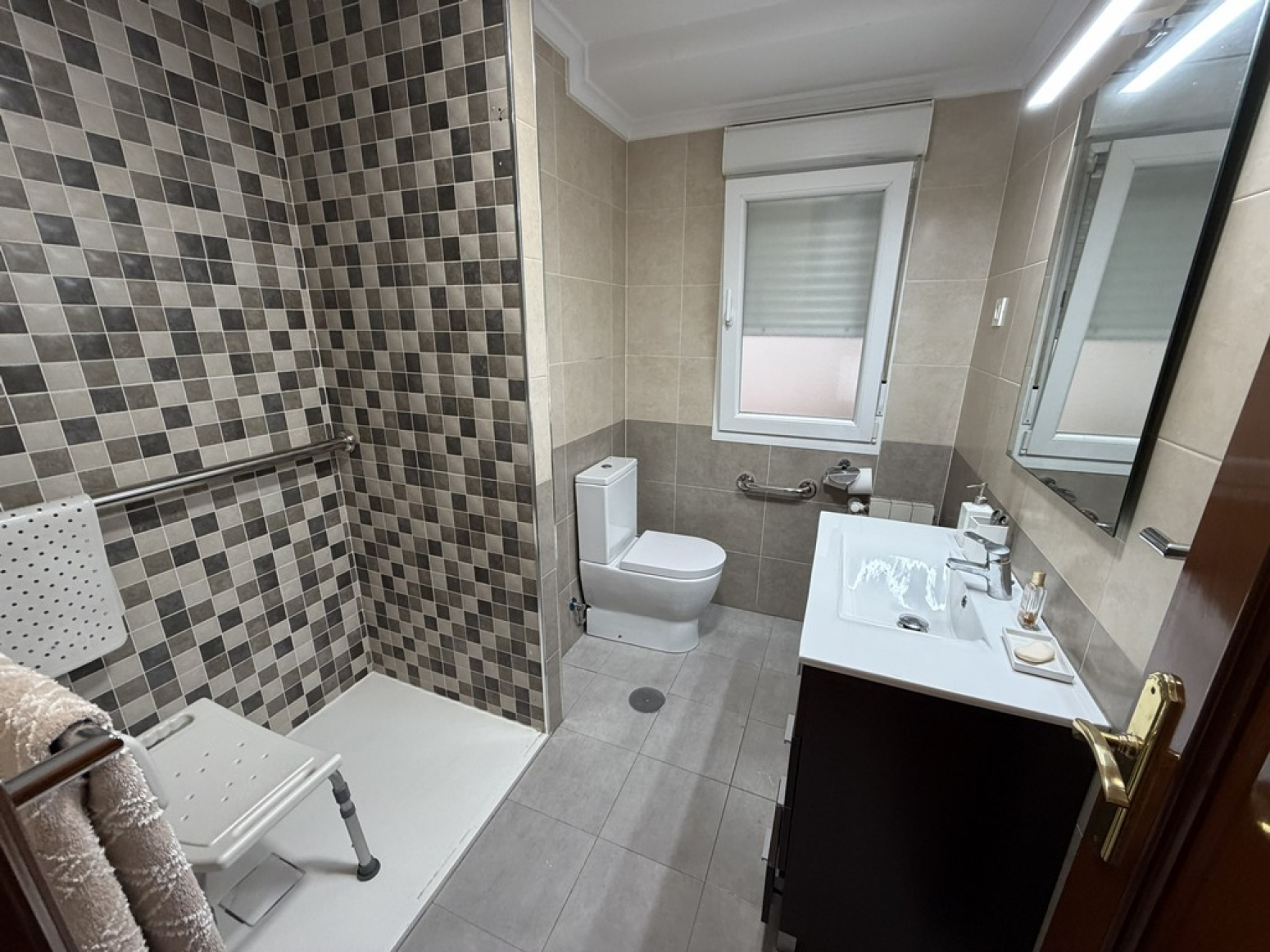 Pisos-Venta-AvilÃ©s-2346382-Foto-8
