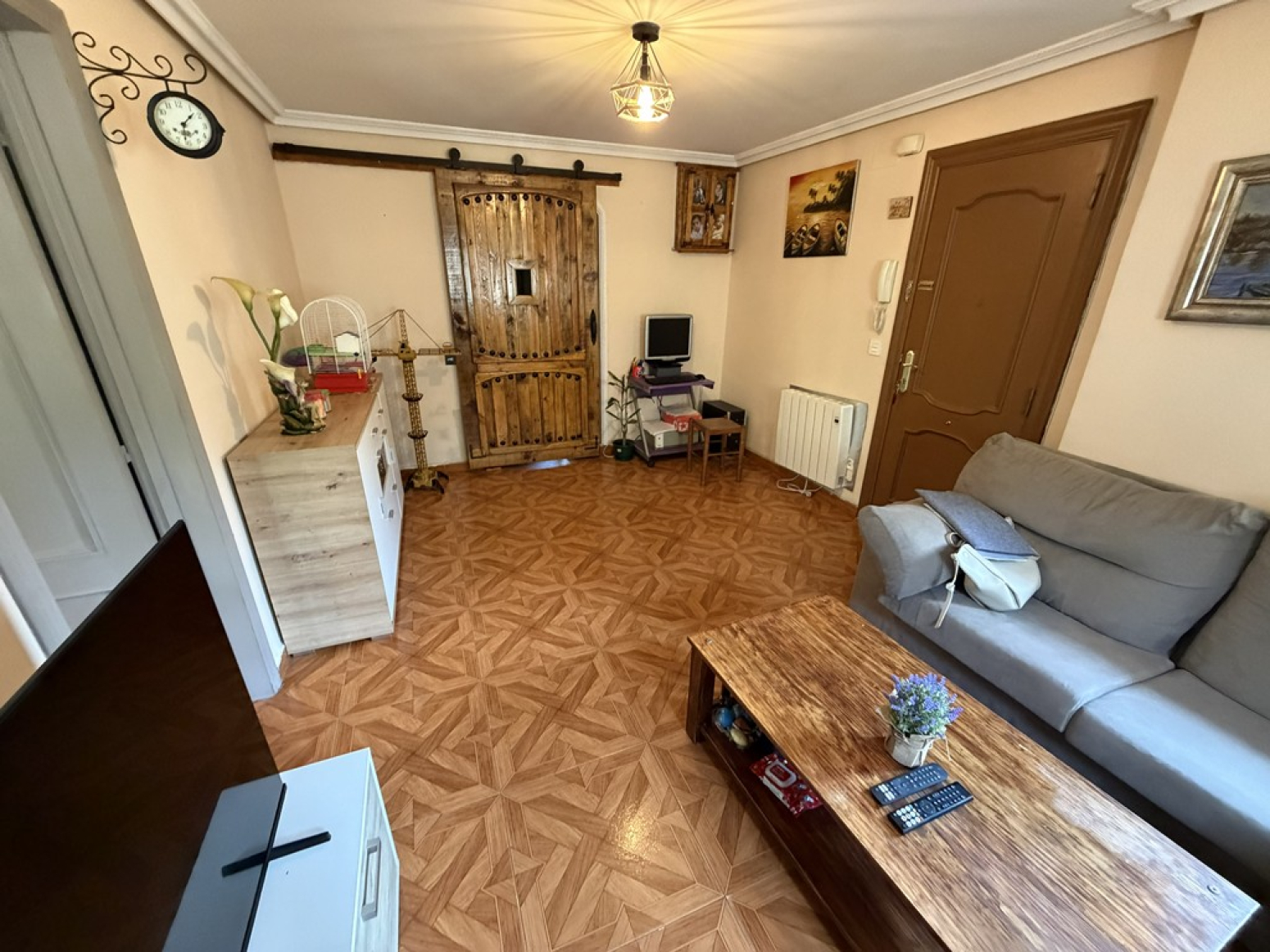 Pisos-Venta-AvilÃ©s-2355869-Foto-3