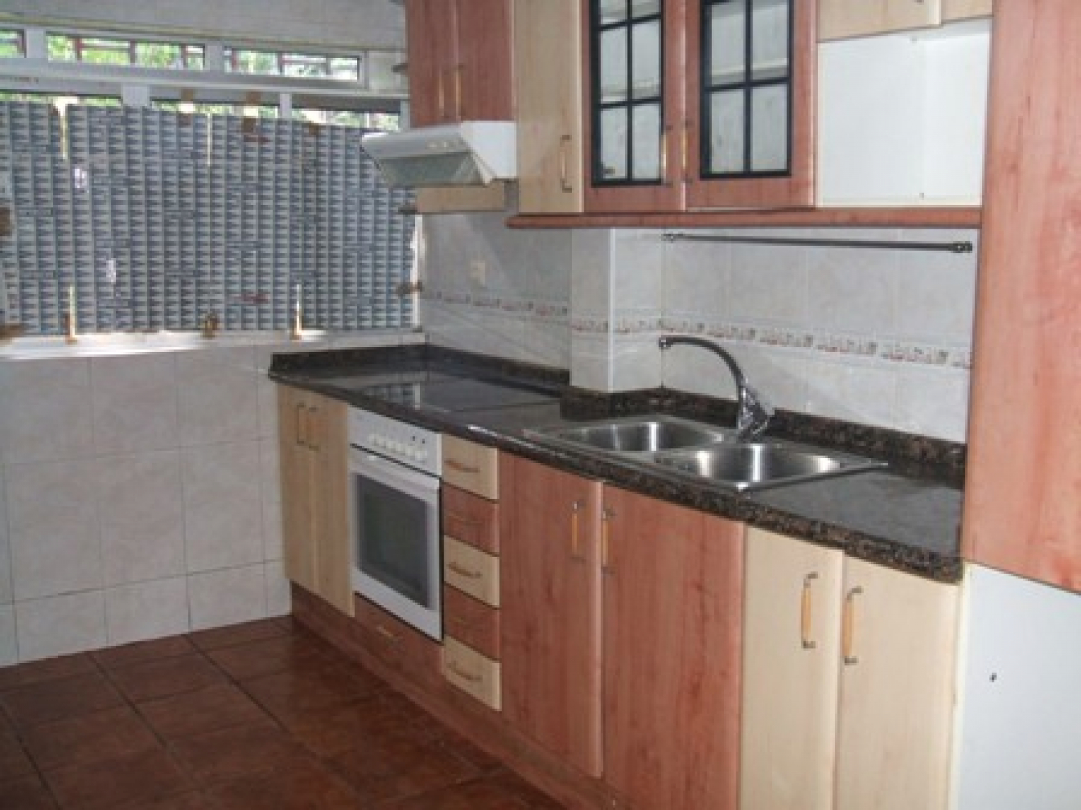 Pisos-Venta-AvilÃ©s-584663-Foto-1