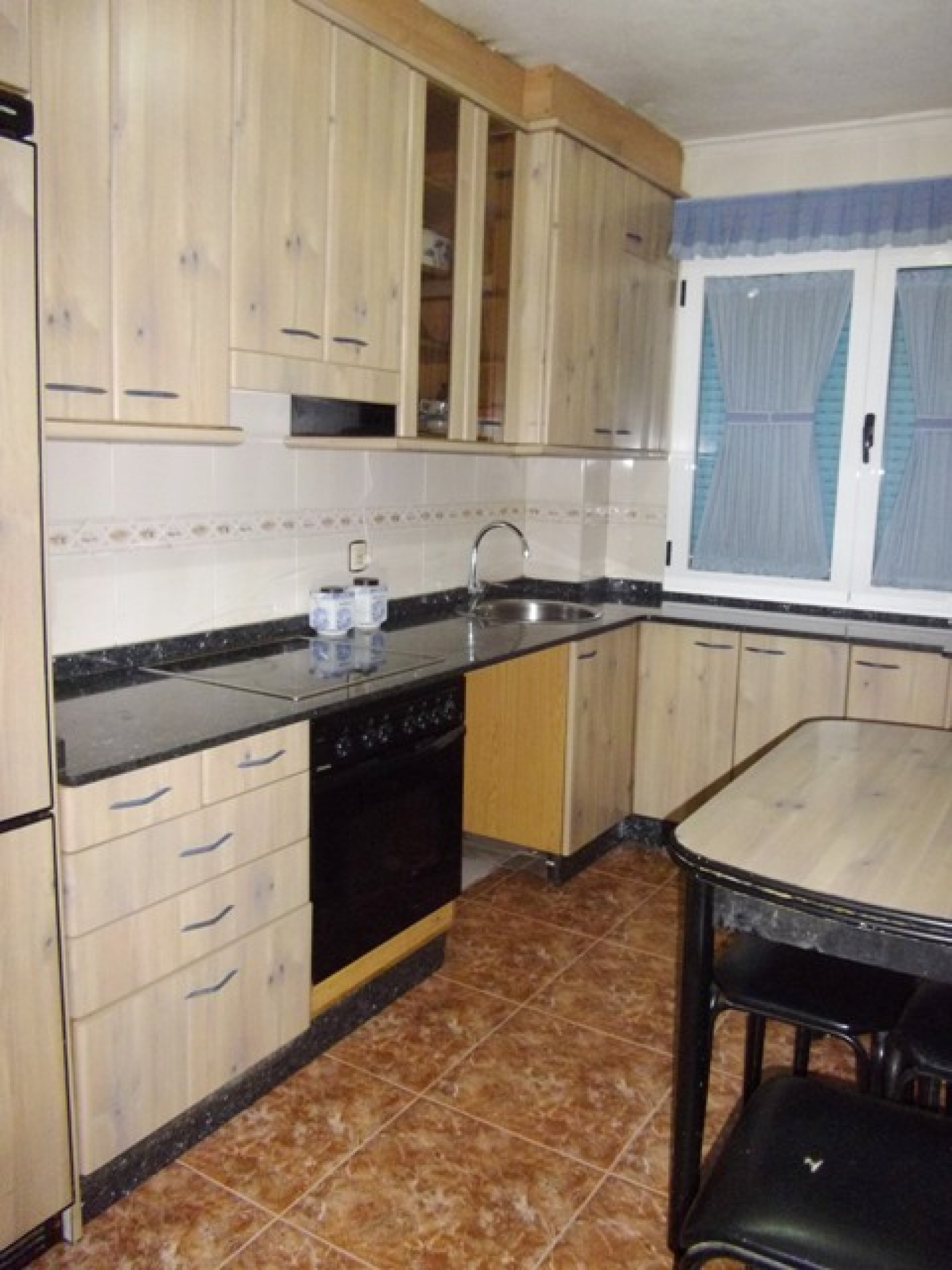 Pisos-Venta-AvilÃ©s-586990-Foto-1