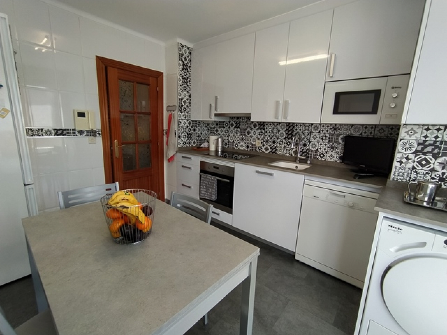Pisos-Alquiler-AvilÃ©s-848690-Foto-1