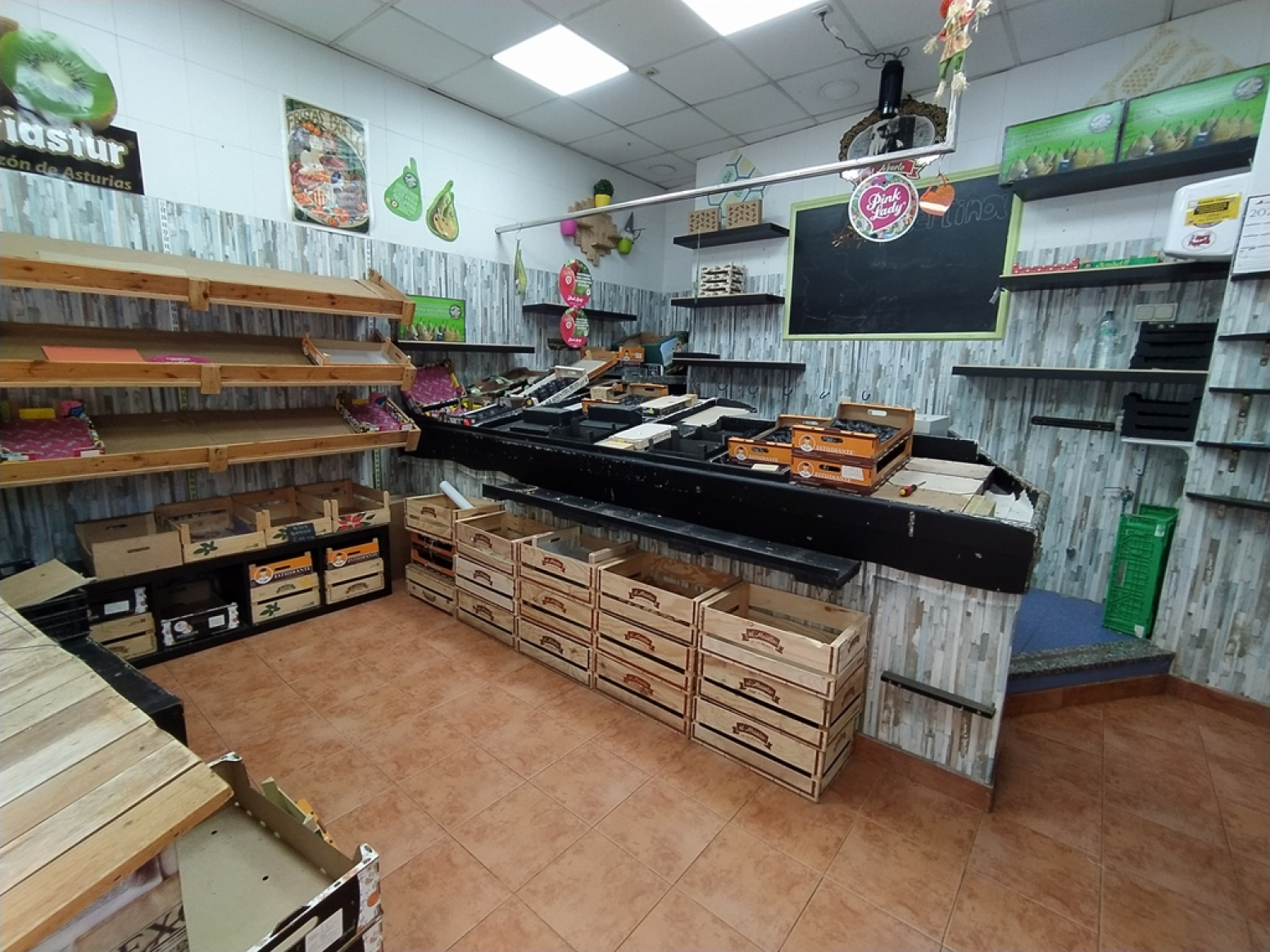 Locales-Alquiler-AvilÃ©s-980978-Foto-1