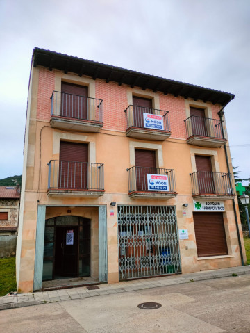 Edificios-Venta-Vinuesa-1065103-Foto-1-Carrousel