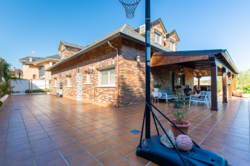 Casas o chalets-Venta-Campo Real-1436358-Foto-37-Carrousel