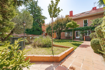 Casas o chalets-Venta-Rivas-Vaciamadrid-2353878-Foto-36-Carrousel