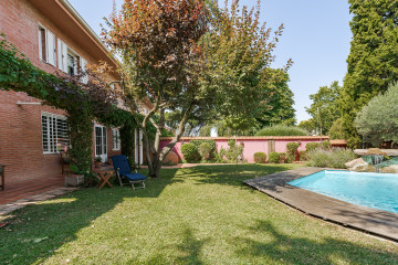 Casas o chalets-Venta-Rivas-Vaciamadrid-2353878-Foto-39-Carrousel