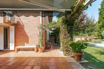 Casas o chalets-Venta-Rivas-Vaciamadrid-2353878-Foto-40-Carrousel