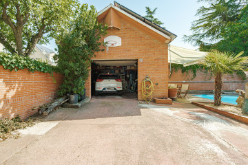 Casas o chalets-Venta-Rivas-Vaciamadrid-2353878-Foto-35-Carrousel