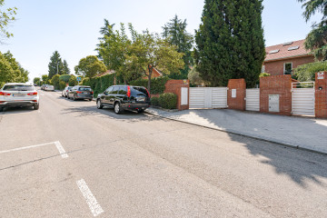 Casas o chalets-Venta-Rivas-Vaciamadrid-2353878-Foto-100-Carrousel