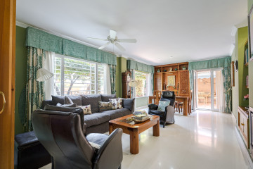 Casas o chalets-Venta-Rivas-Vaciamadrid-2353878-Foto-72-Carrousel
