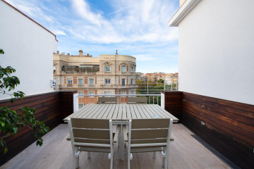 Pisos-Venta-Barcelona-2213911-Foto-3-Carrousel