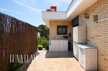 Casas o chalets-Venta-Castelldefels-2220229-Foto-31-Carrousel