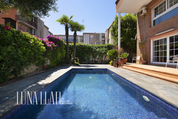 Casas o chalets-Venta-Castelldefels-2315545-Foto-2-Carrousel