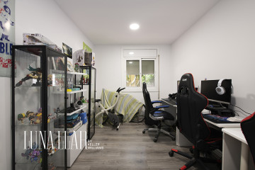 Pisos-Venta-Sant Boi de Llobregat-2348002-Foto-13-Carrousel