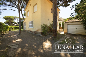 Casas o chalets-Venta-Castelldefels-2353687-Foto-15-Carrousel