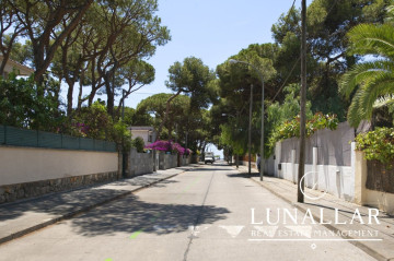 Casas o chalets-Venta-Castelldefels-2353687-Foto-22-Carrousel