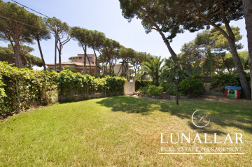 Casas o chalets-Venta-Castelldefels-2353687-Foto-11-Carrousel