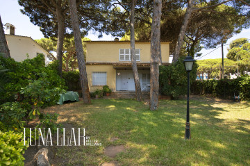 Casas o chalets-Venta-Castelldefels-2353687-Foto-2-Carrousel