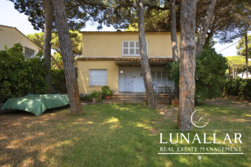Casas o chalets-Venta-Castelldefels-2353687-Foto-3-Carrousel