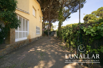 Casas o chalets-Venta-Castelldefels-2353687-Foto-13-Carrousel