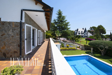 Casas o chalets-Venta-Gavà-2354121-Foto-48-Carrousel