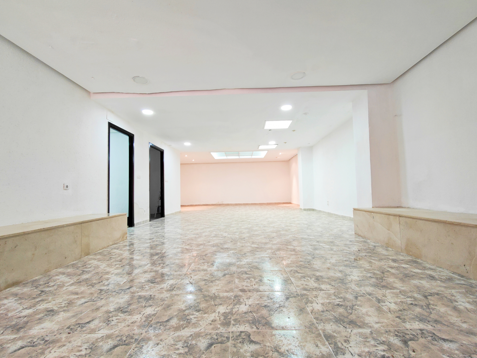 Locales-Venta-Elche-685652-Foto-1