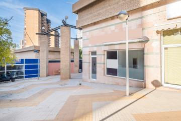 Locales-Venta-Benidorm-745648-Foto-0-Carrousel