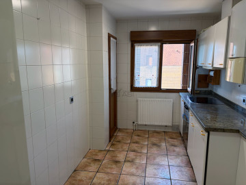 Pisos-Venta-Oviedo-2202163-Foto-9-Carrousel