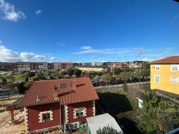 Pisos-Venta-Torrelavega-1640112-Foto-9-Carrousel