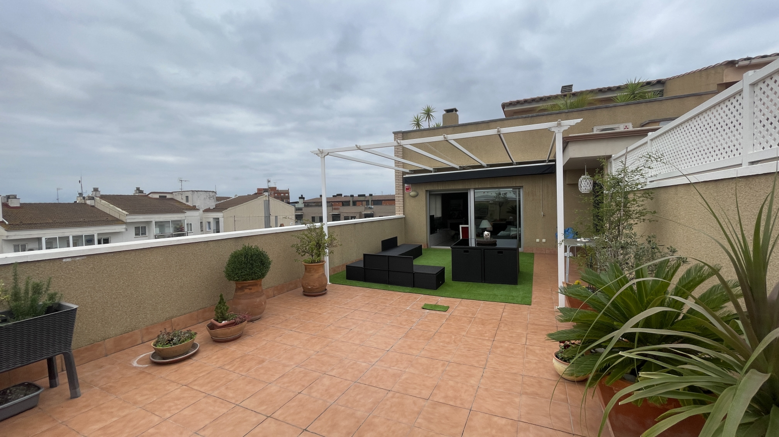 Pisos-Venta-Figueres-1005016-Foto-29