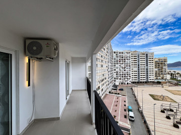 Balcón con vistas al mar