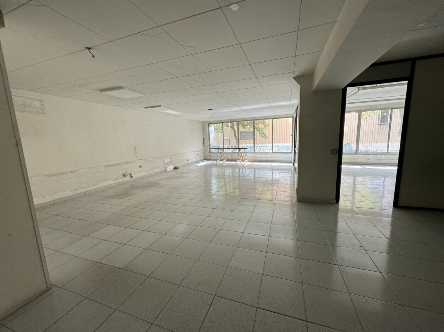 Oficinas-Venta-Girona-1078112-Foto-7