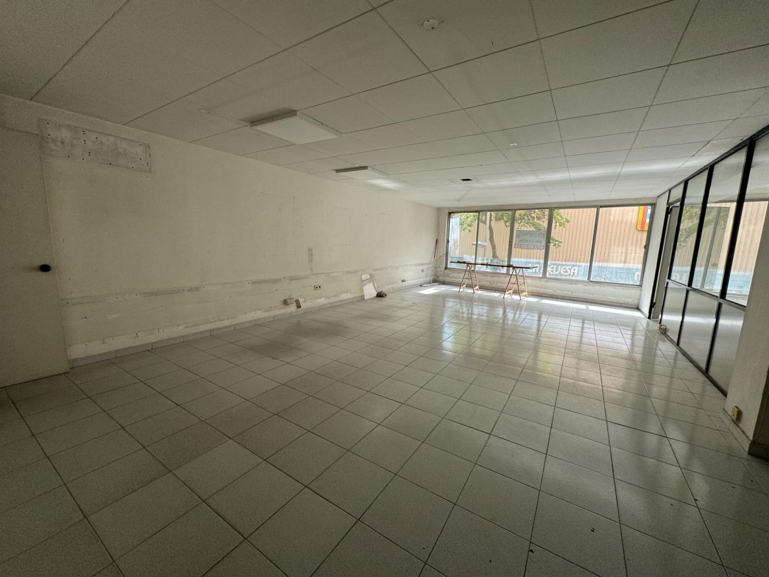 Oficinas-Venta-Girona-1078112-Foto-8