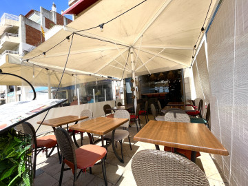 Terraza con vistas al mar