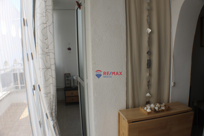 <p>Quiet apartment on the Costa-Brava, in the heart of the Port of Empuriabrava</p>