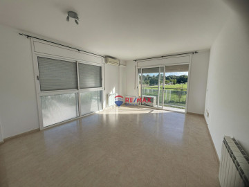 Pisos-Venta-Llagostera-1414240-Foto-0-Carrousel