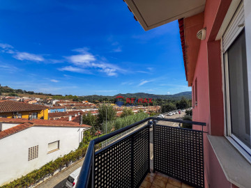 Balcón con vistas a la ciudad